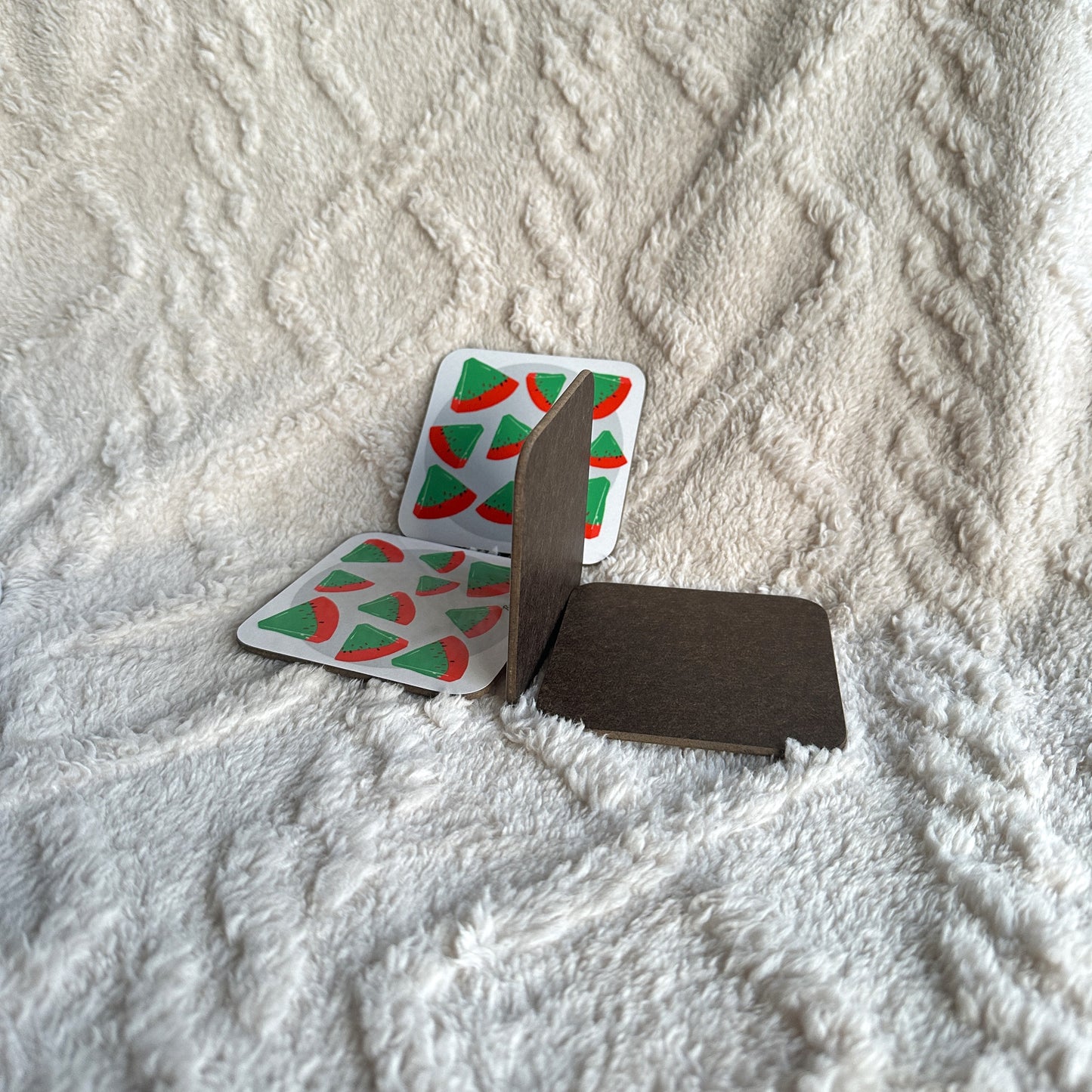 Reverse watermelon coaster: Single