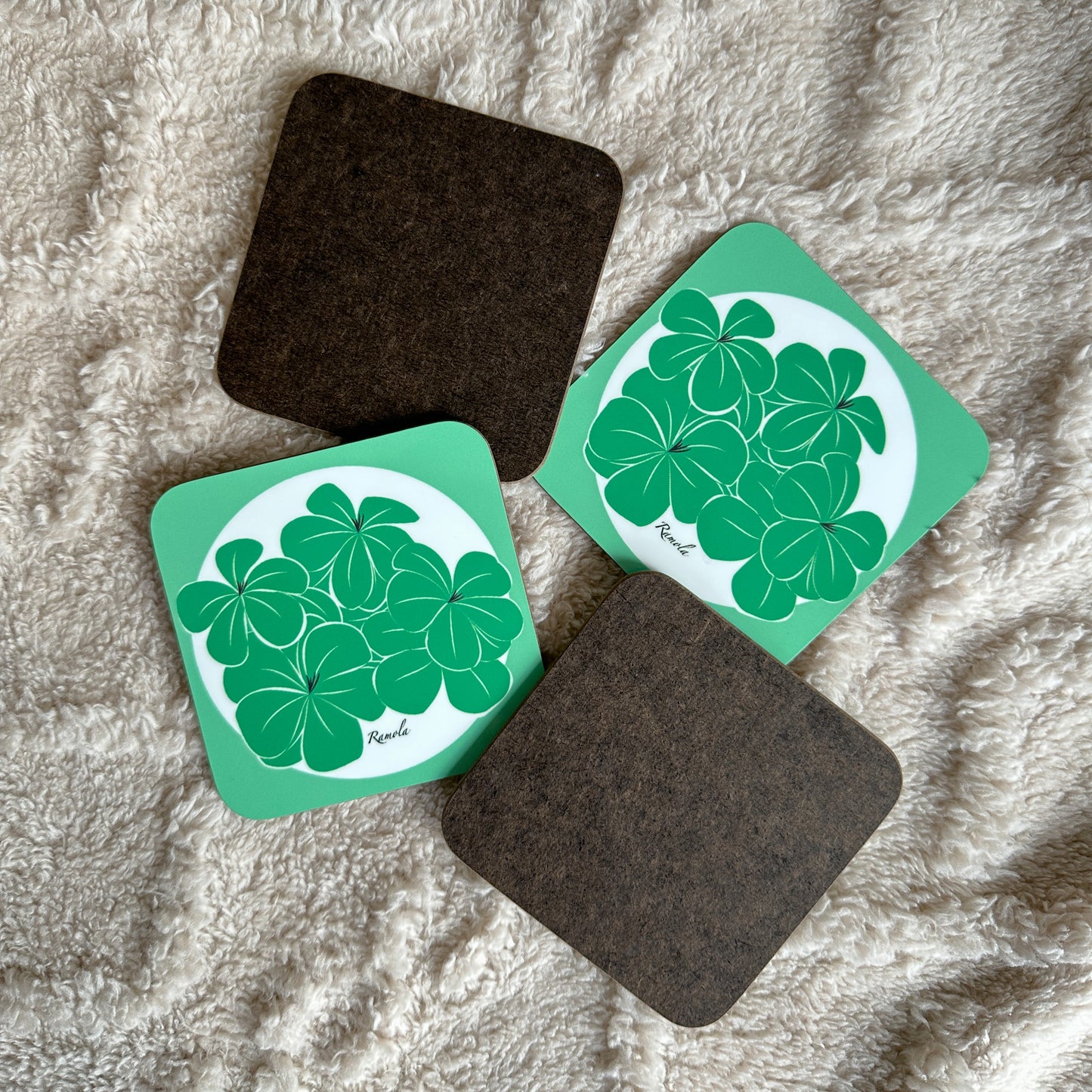 Green floral coasters: Set of 4